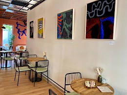 LEVEZ LES YEUX... AUSSI