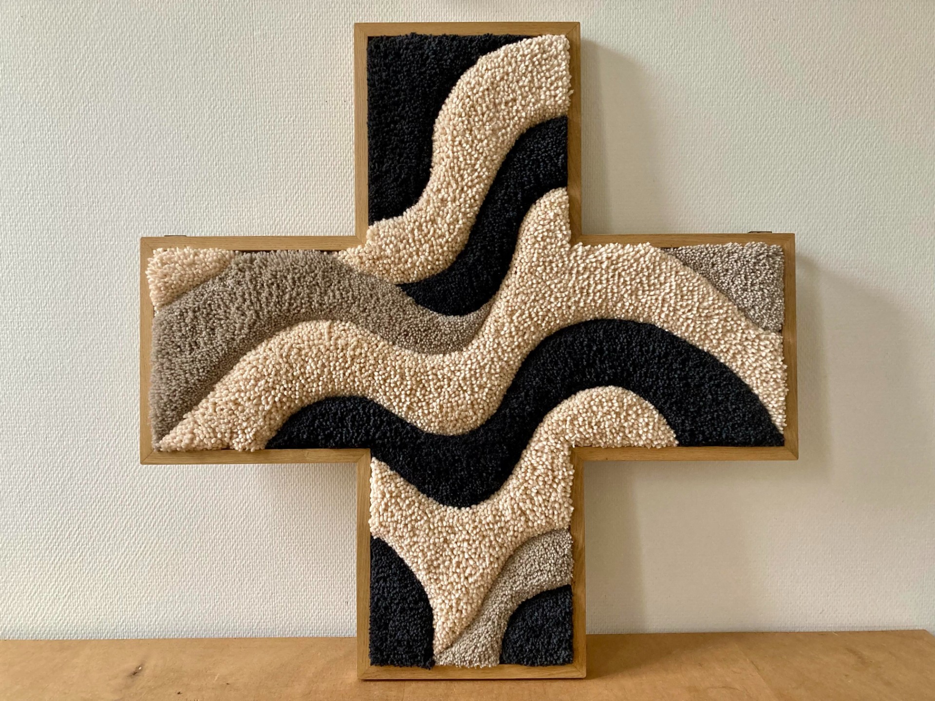 Croix de pharmacie - hiver - LUGI